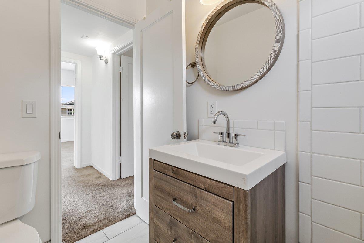 Detail Gallery Image 10 of 15 For 1092 Highland St, Seaside,  CA 93955 - 2 Beds | 1 Baths