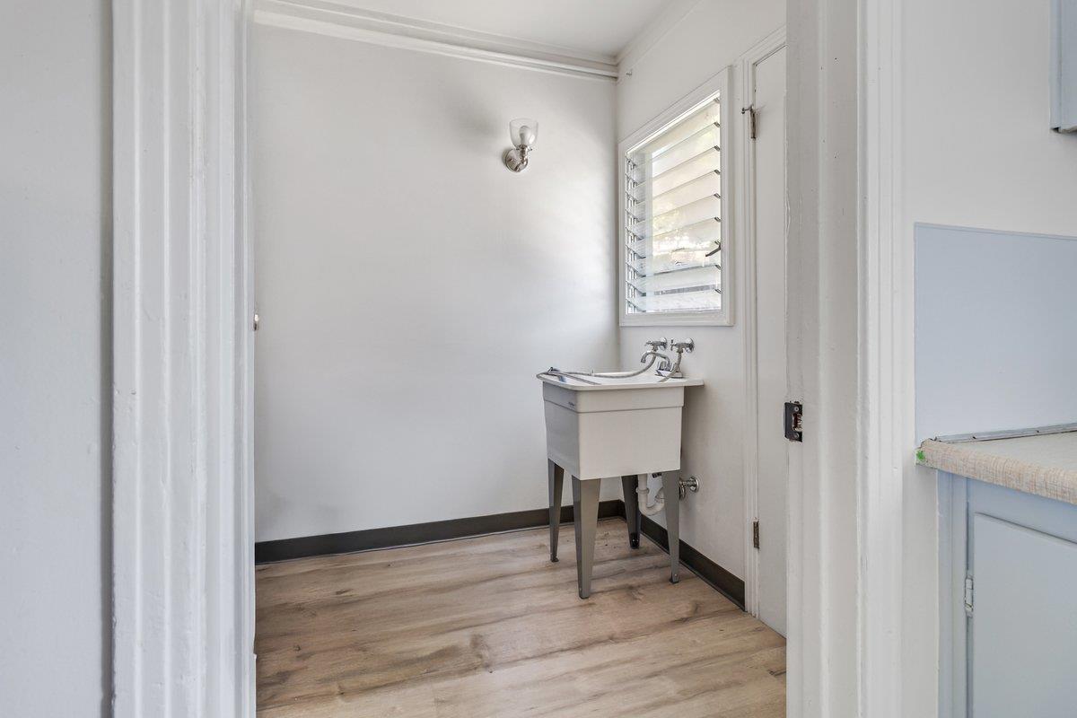 Detail Gallery Image 12 of 15 For 1092 Highland St, Seaside,  CA 93955 - 2 Beds | 1 Baths