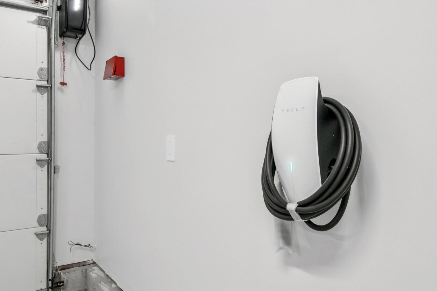 Detail Gallery Image 102 of 141 For 14361 Lenray Ln, San Jose,  CA 95124 - 5 Beds | 4 Baths