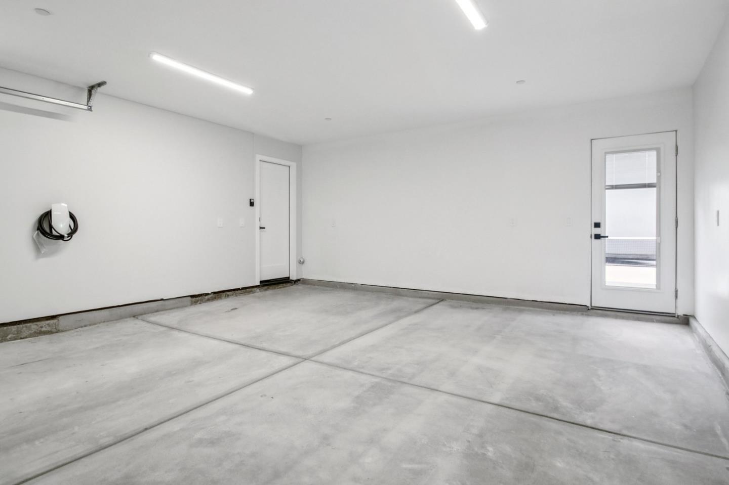 Detail Gallery Image 103 of 141 For 14361 Lenray Ln, San Jose,  CA 95124 - 5 Beds | 4 Baths