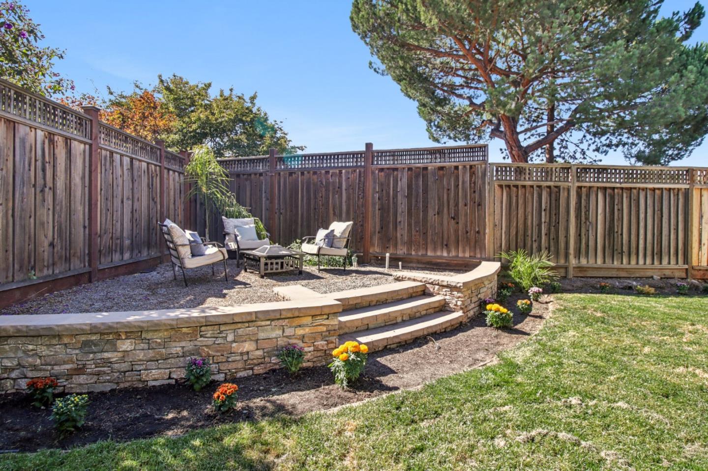 Detail Gallery Image 119 of 141 For 14361 Lenray Ln, San Jose,  CA 95124 - 5 Beds | 4 Baths