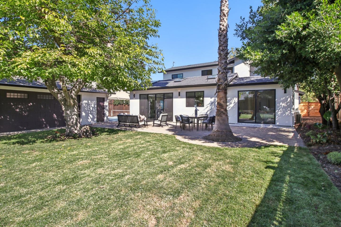 Detail Gallery Image 120 of 141 For 14361 Lenray Ln, San Jose,  CA 95124 - 5 Beds | 4 Baths