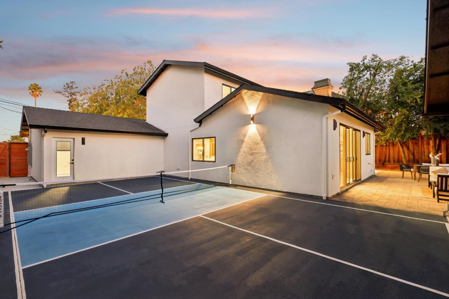 Detail Gallery Image 124 of 141 For 14361 Lenray Ln, San Jose,  CA 95124 - 5 Beds | 4 Baths