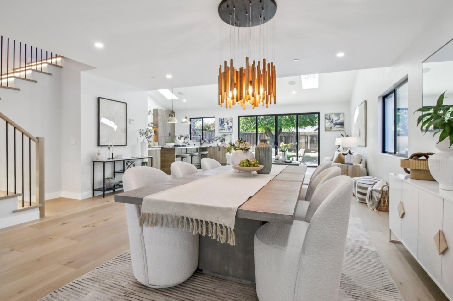 Detail Gallery Image 39 of 141 For 14361 Lenray Ln, San Jose,  CA 95124 - 5 Beds | 4 Baths