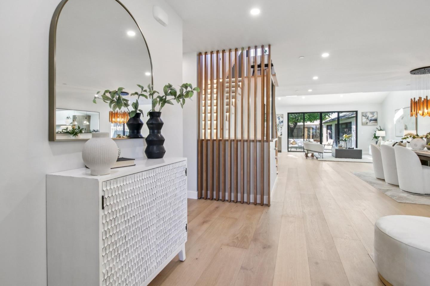 Detail Gallery Image 4 of 141 For 14361 Lenray Ln, San Jose,  CA 95124 - 5 Beds | 4 Baths