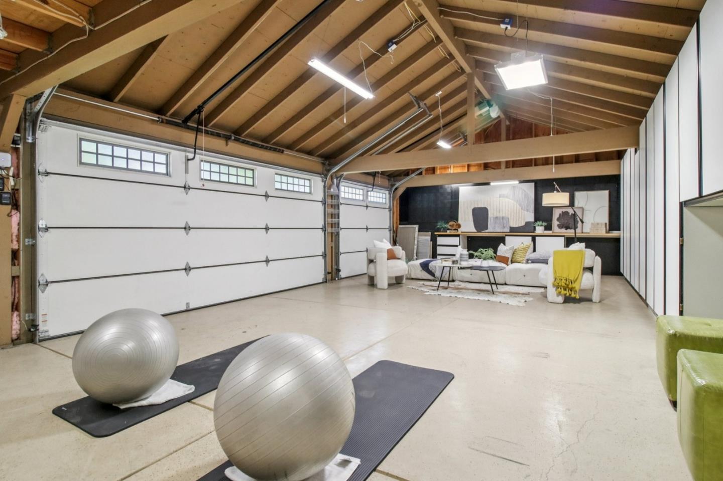 Detail Gallery Image 45 of 141 For 14361 Lenray Ln, San Jose,  CA 95124 - 5 Beds | 4 Baths