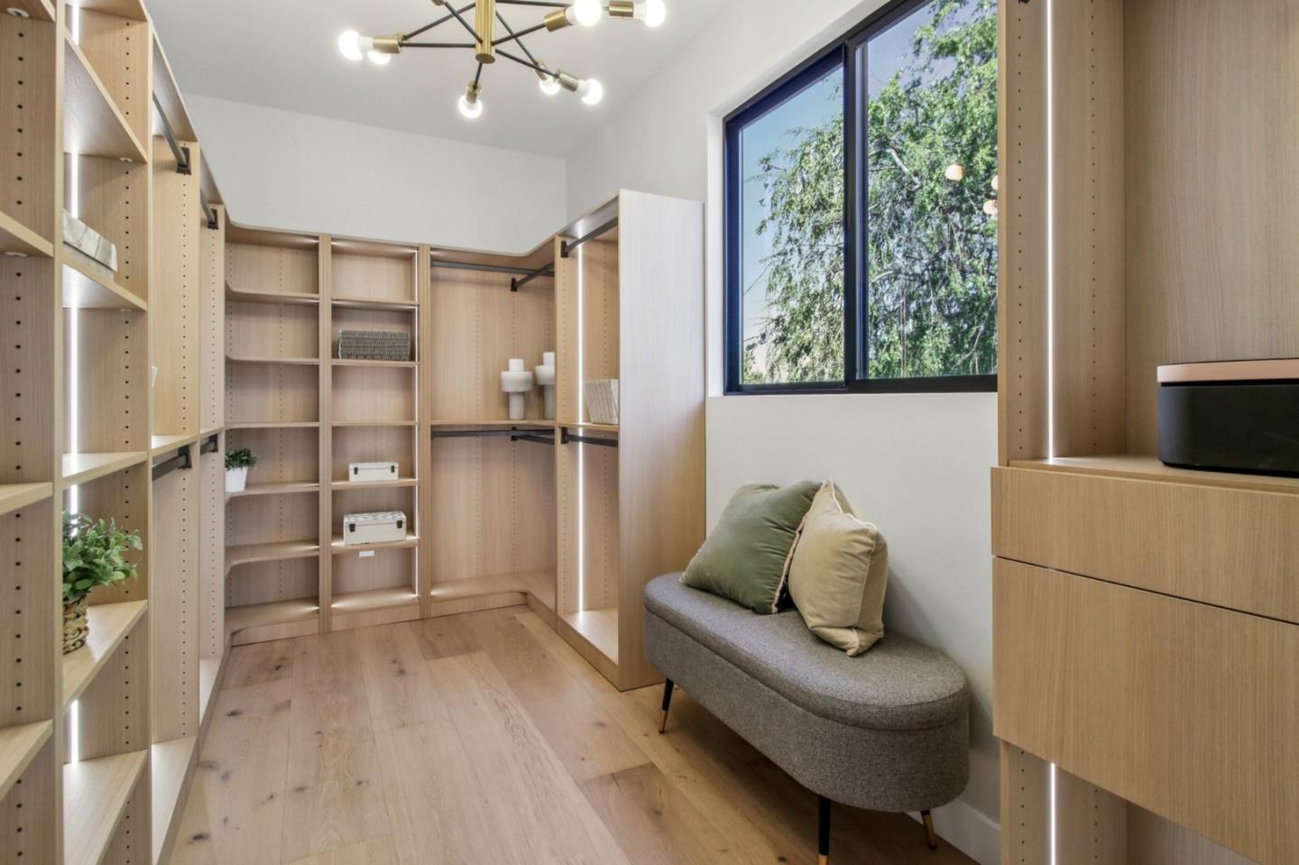 Detail Gallery Image 55 of 141 For 14361 Lenray Ln, San Jose,  CA 95124 - 5 Beds | 4 Baths