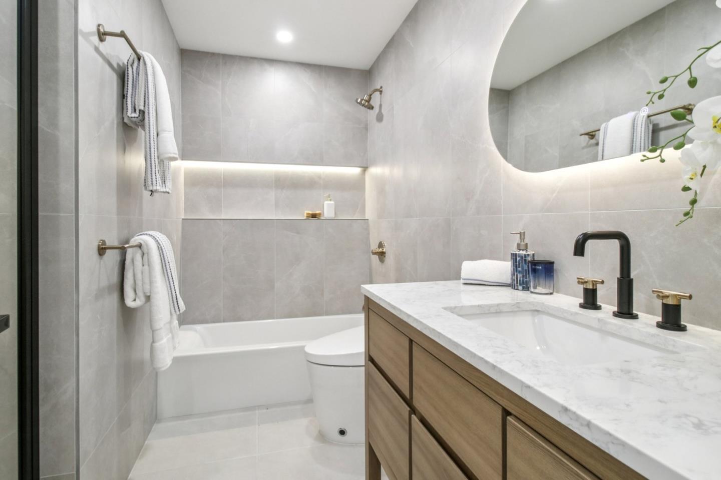 Detail Gallery Image 66 of 141 For 14361 Lenray Ln, San Jose,  CA 95124 - 5 Beds | 4 Baths