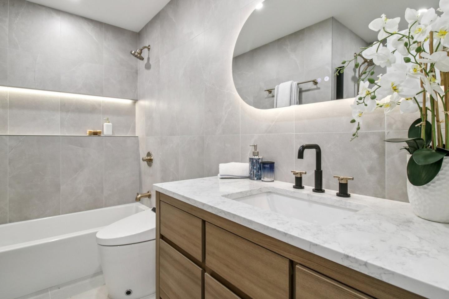 Detail Gallery Image 67 of 141 For 14361 Lenray Ln, San Jose,  CA 95124 - 5 Beds | 4 Baths