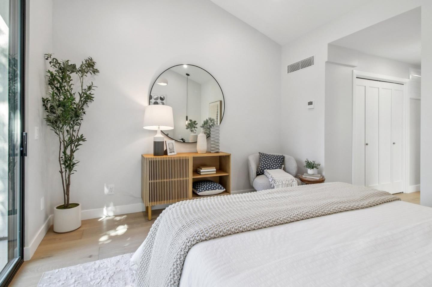 Detail Gallery Image 72 of 141 For 14361 Lenray Ln, San Jose,  CA 95124 - 5 Beds | 4 Baths