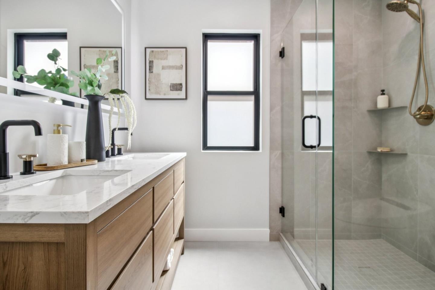 Detail Gallery Image 73 of 141 For 14361 Lenray Ln, San Jose,  CA 95124 - 5 Beds | 4 Baths