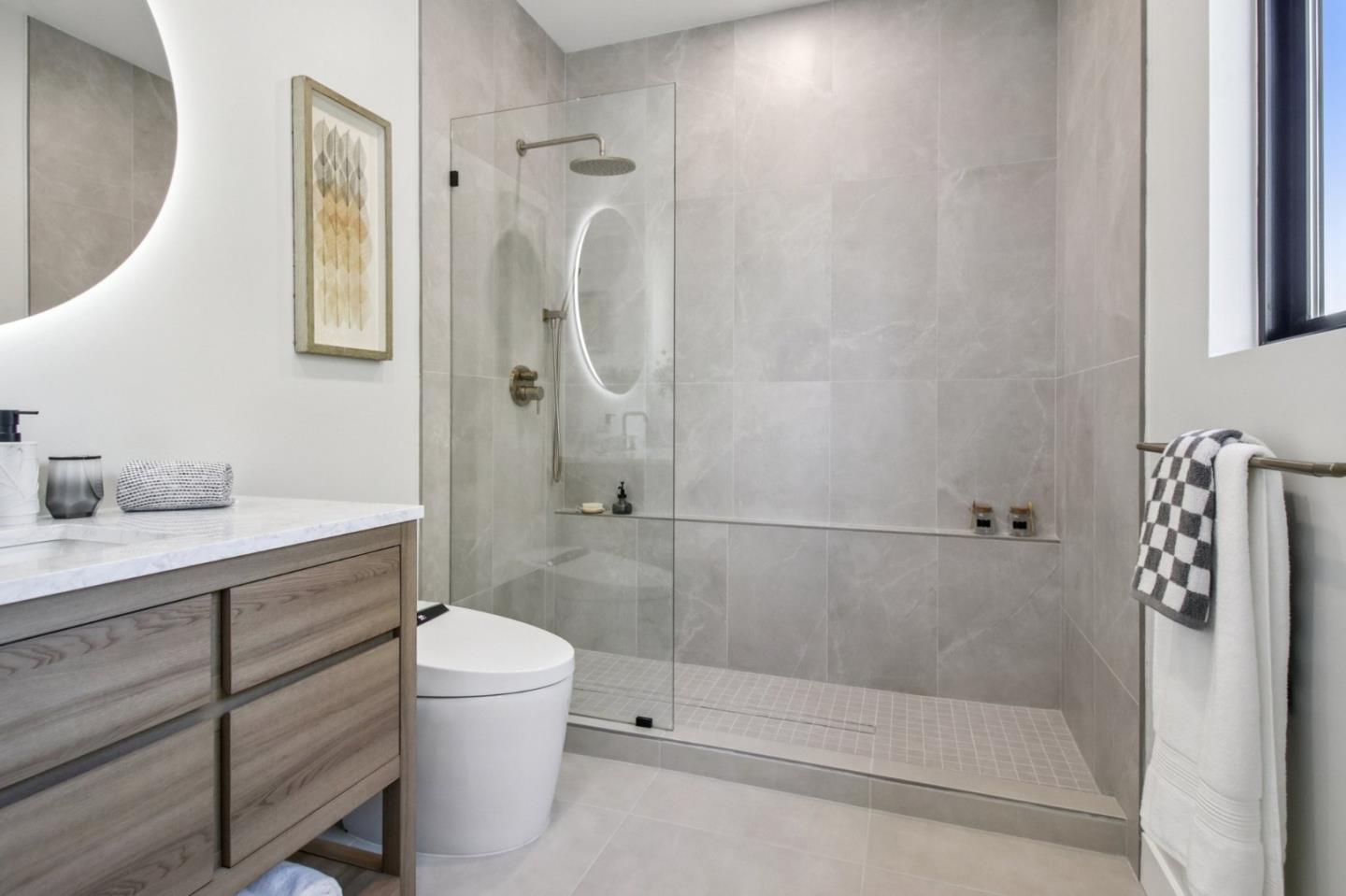 Detail Gallery Image 81 of 141 For 14361 Lenray Ln, San Jose,  CA 95124 - 5 Beds | 4 Baths