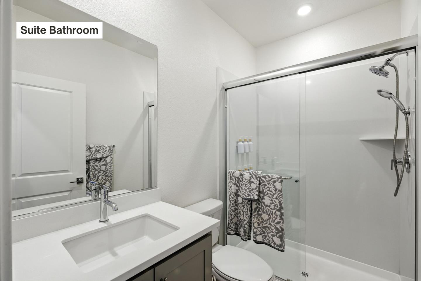 Detail Gallery Image 51 of 64 For 1900 Lotus Ct, Hollister,  CA 95023 - – Beds | – Baths