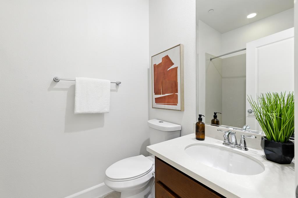 Detail Gallery Image 18 of 36 For 541 Holthouse Ter, Sunnyvale,  CA 94087 - 4 Beds | 3/1 Baths