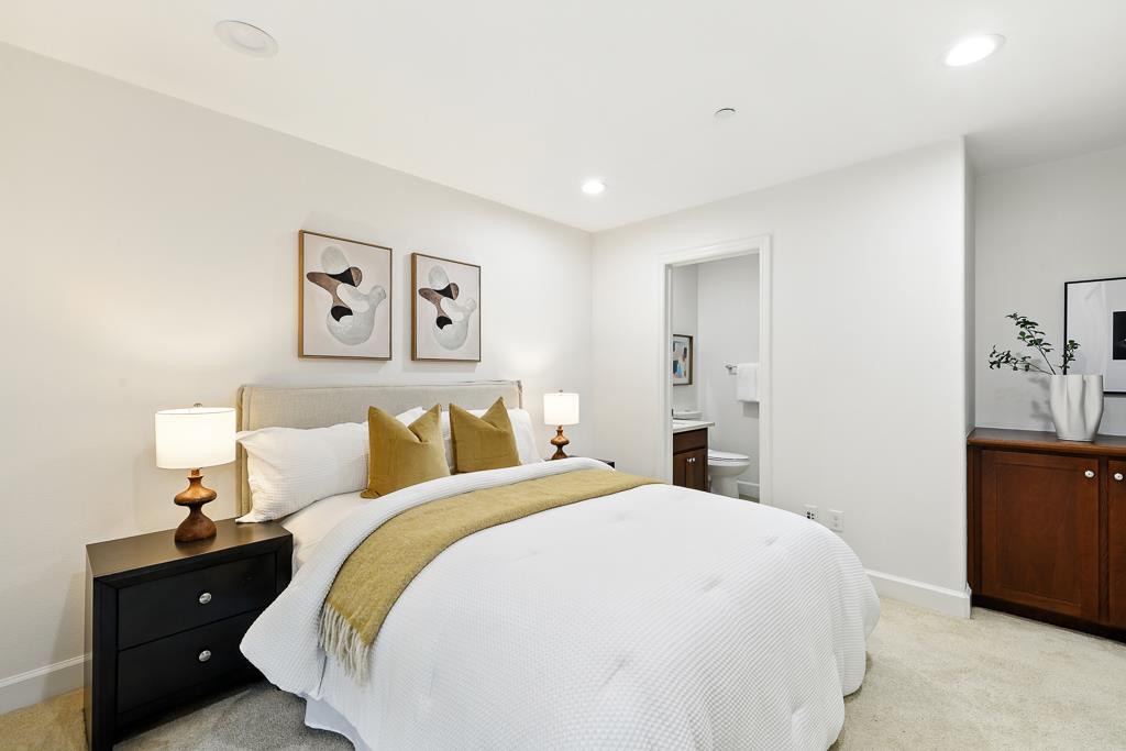 Detail Gallery Image 30 of 36 For 541 Holthouse Ter, Sunnyvale,  CA 94087 - 4 Beds | 3/1 Baths