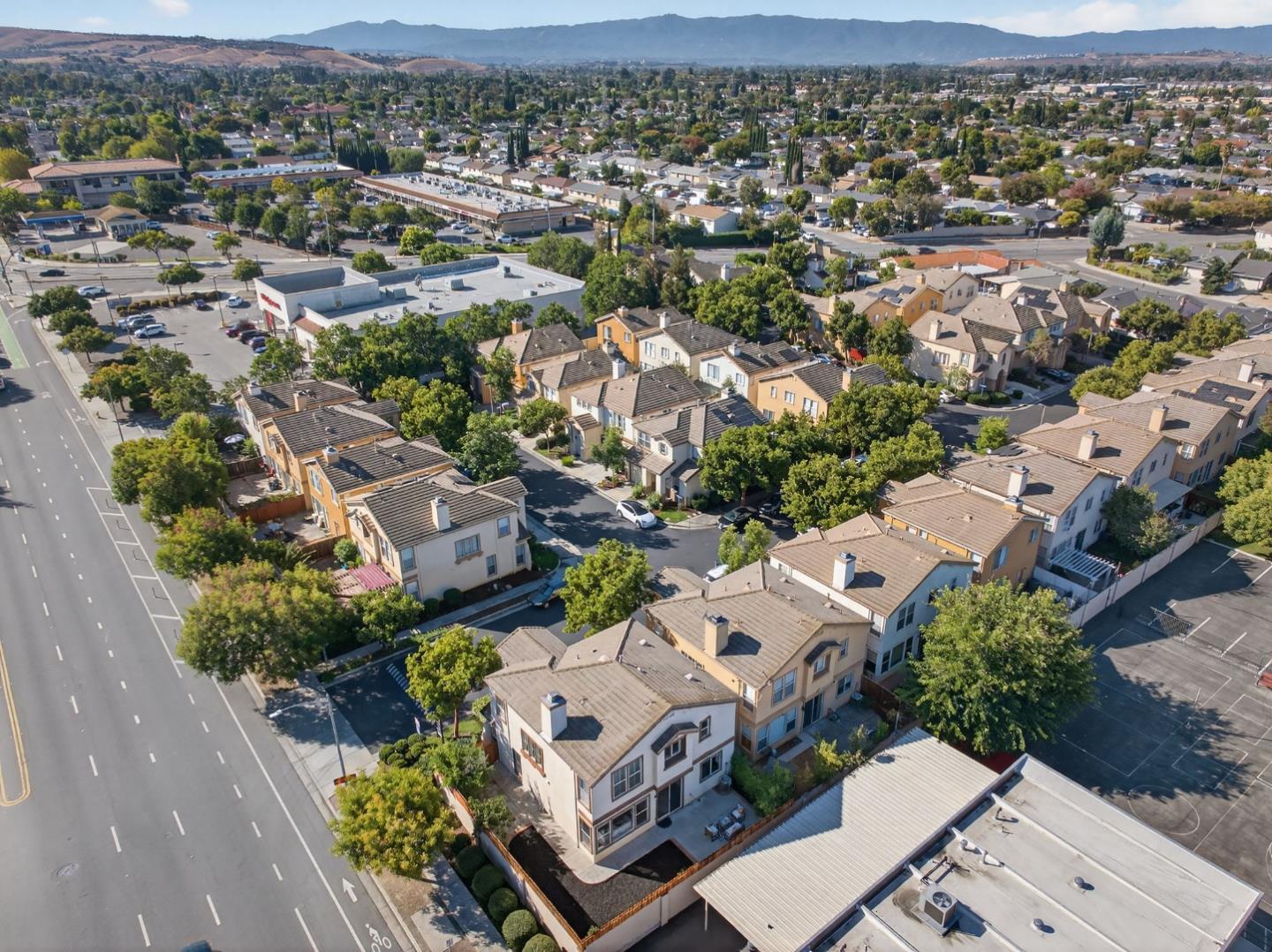 Detail Gallery Image 41 of 42 For 2955 Vineyard Park Dr, San Jose,  CA 95148 - 4 Beds | 2/1 Baths