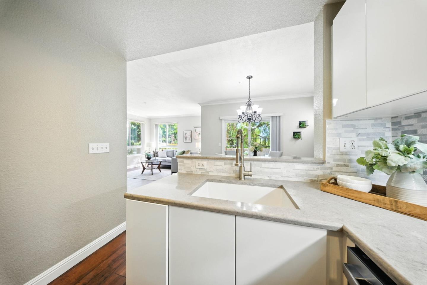 Detail Gallery Image 17 of 42 For 546 Marble Arch Ave, San Jose,  CA 95136 - 2 Beds | 2/1 Baths