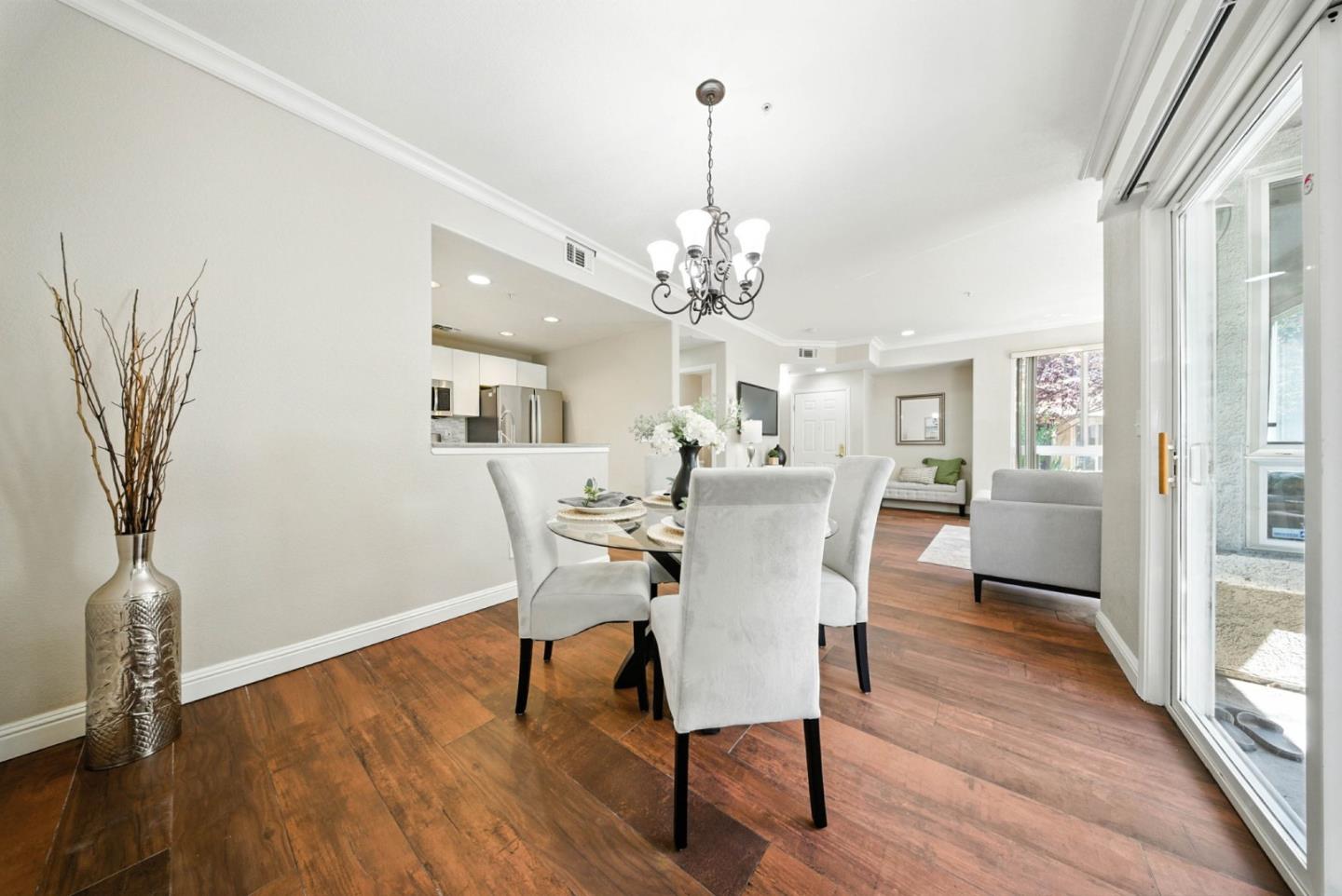 Detail Gallery Image 9 of 42 For 546 Marble Arch Ave, San Jose,  CA 95136 - 2 Beds | 2/1 Baths