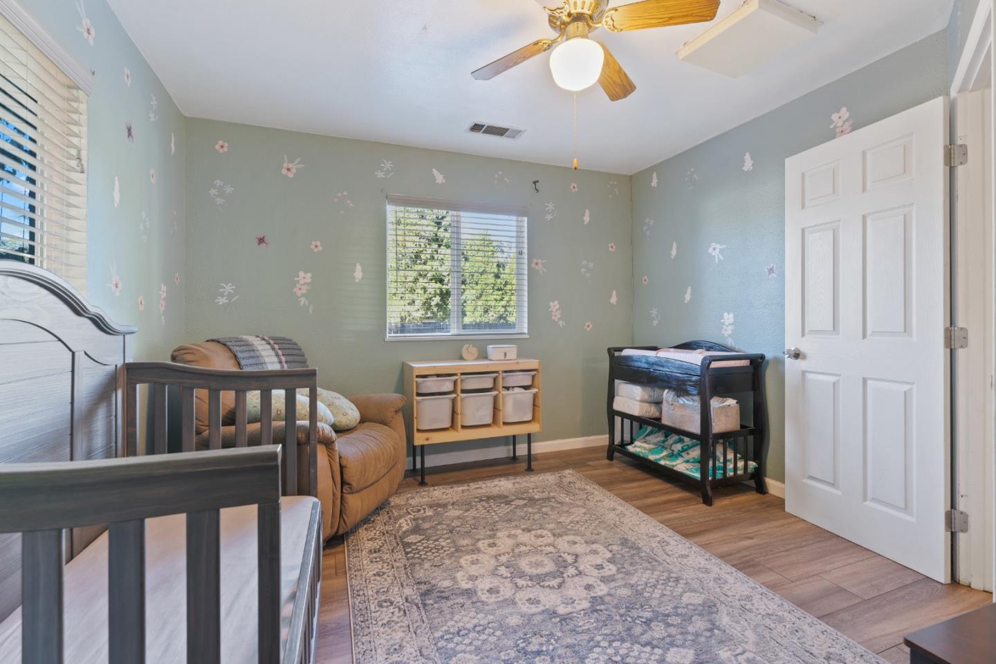 Detail Gallery Image 22 of 50 For 5367 Rosswood Ln, Redding,  CA 96001 - 4 Beds | 2 Baths