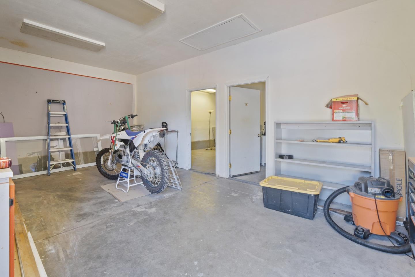 Detail Gallery Image 27 of 50 For 5367 Rosswood Ln, Redding,  CA 96001 - 4 Beds | 2 Baths