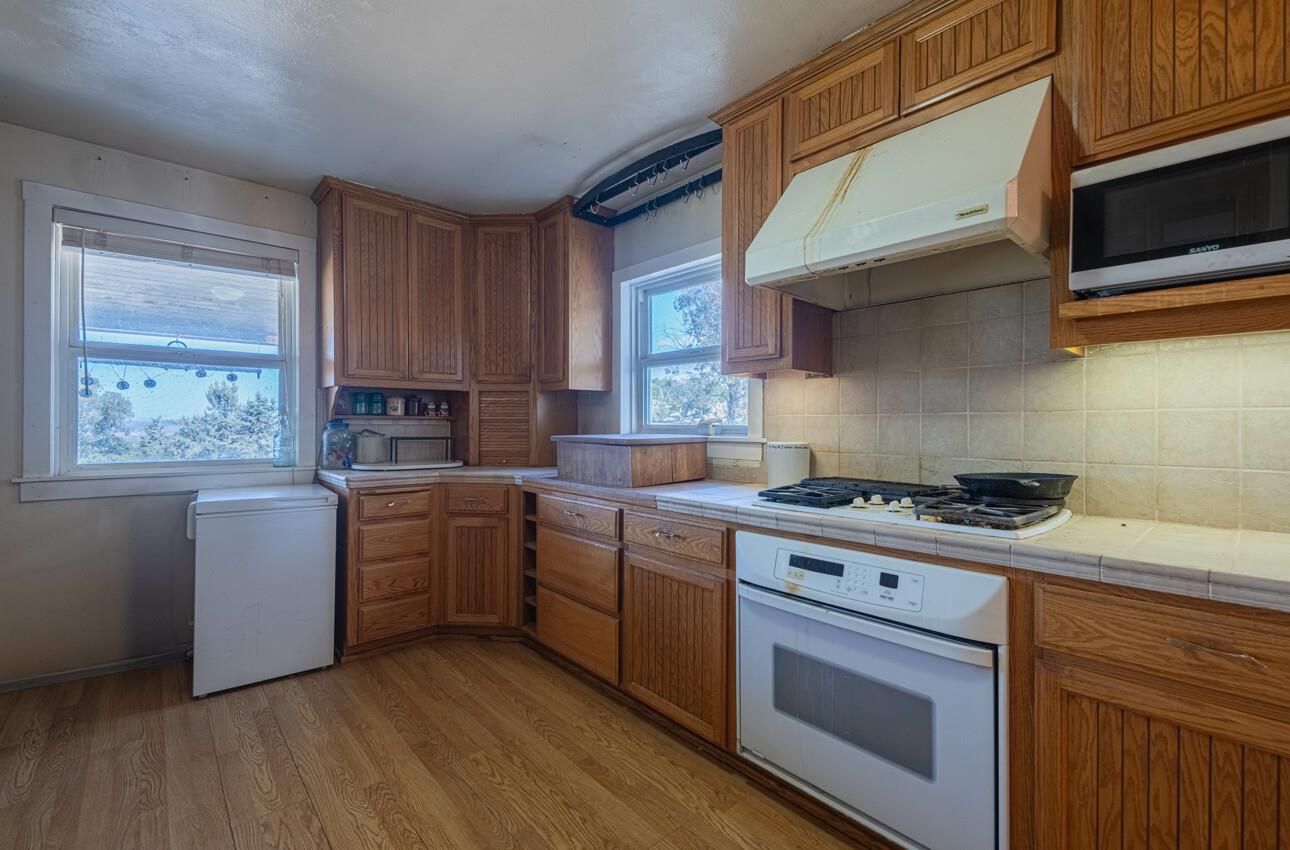 Detail Gallery Image 12 of 42 For 2350 Bryson Hesperia Rd, Bradley,  CA 93426 - 2 Beds | 1/1 Baths