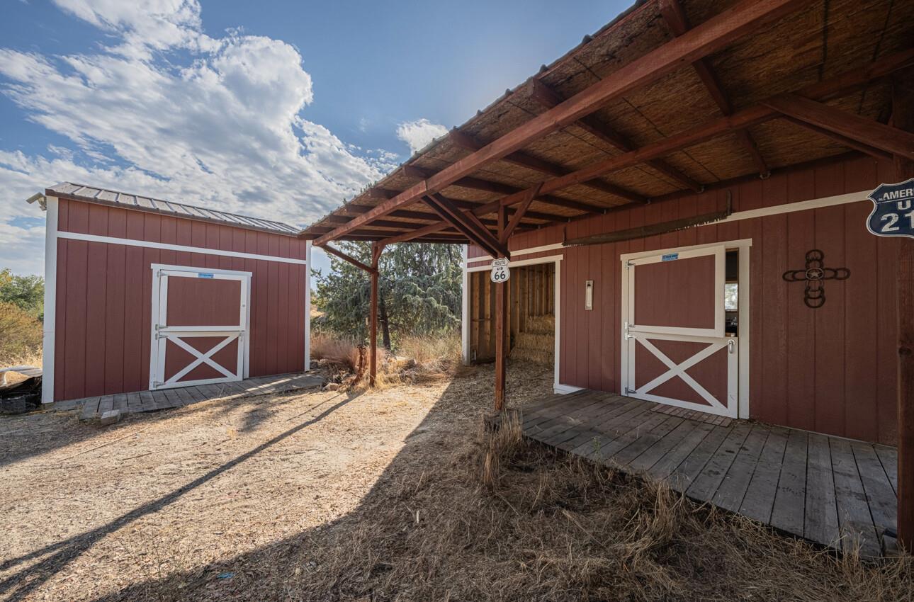 Detail Gallery Image 28 of 42 For 2350 Bryson Hesperia Rd, Bradley,  CA 93426 - 2 Beds | 1/1 Baths