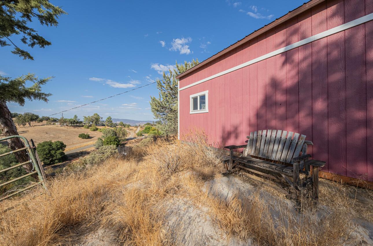 Detail Gallery Image 33 of 42 For 2350 Bryson Hesperia Rd, Bradley,  CA 93426 - 2 Beds | 1/1 Baths