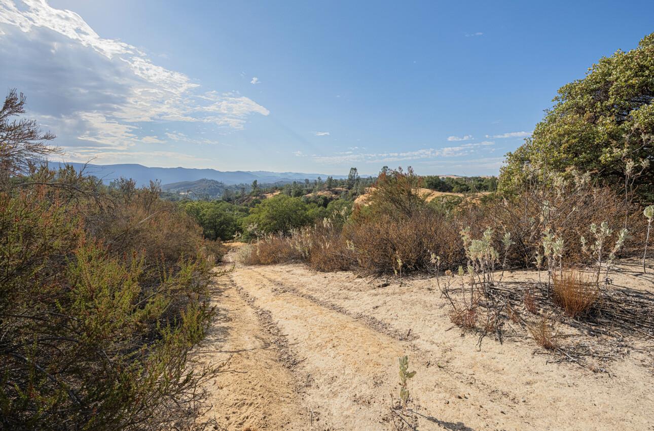 Detail Gallery Image 35 of 42 For 2350 Bryson Hesperia Rd, Bradley,  CA 93426 - 2 Beds | 1/1 Baths