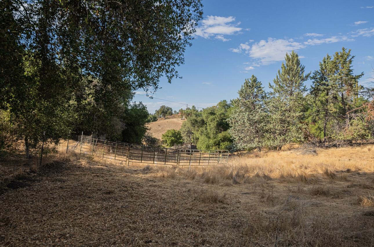 Detail Gallery Image 37 of 42 For 2350 Bryson Hesperia Rd, Bradley,  CA 93426 - 2 Beds | 1/1 Baths