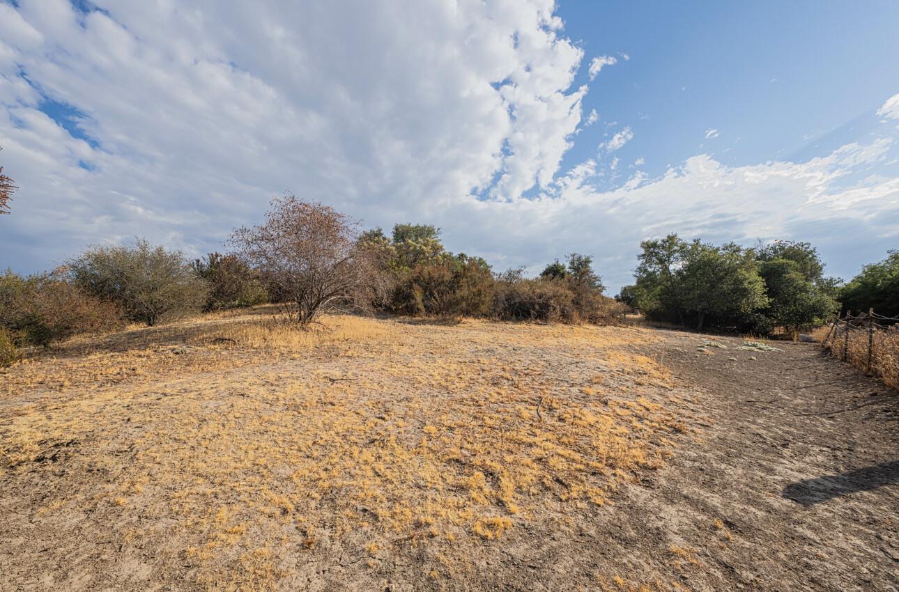 Detail Gallery Image 40 of 42 For 2350 Bryson Hesperia Rd, Bradley,  CA 93426 - 2 Beds | 1/1 Baths