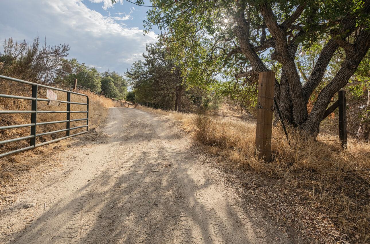 Detail Gallery Image 42 of 42 For 2350 Bryson Hesperia Rd, Bradley,  CA 93426 - 2 Beds | 1/1 Baths