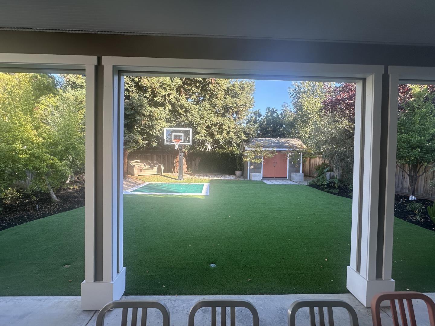 Detail Gallery Image 13 of 16 For 68 Walnut Ave, Atherton,  CA 94027 - 3 Beds | 2/1 Baths