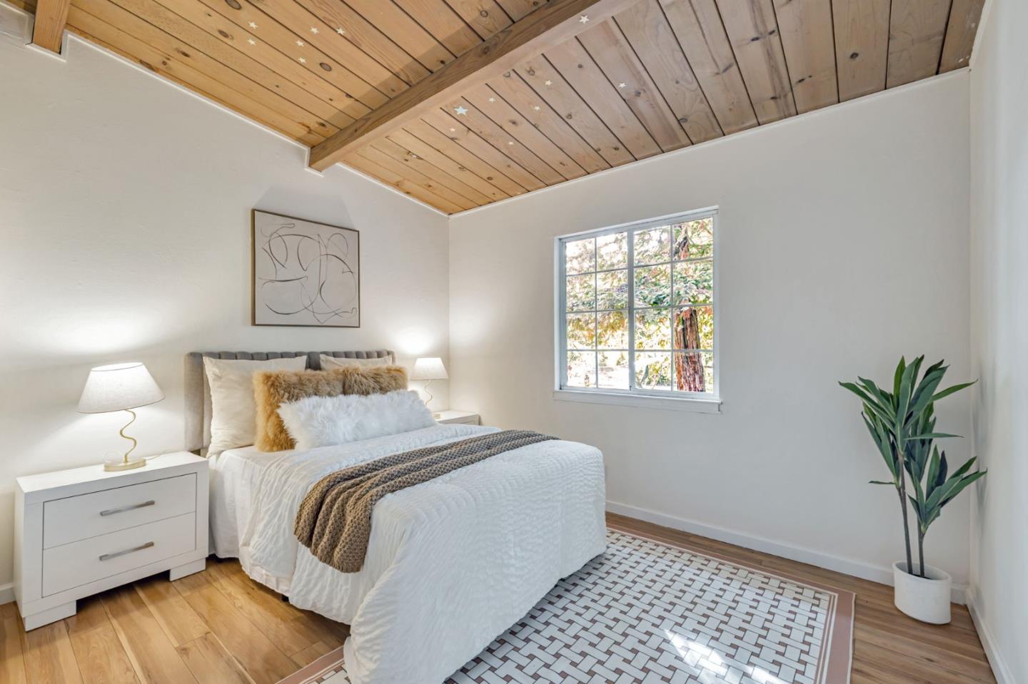 Detail Gallery Image 10 of 16 For 1501 Canton Dr, Milpitas,  CA 95035 - 4 Beds | 2 Baths