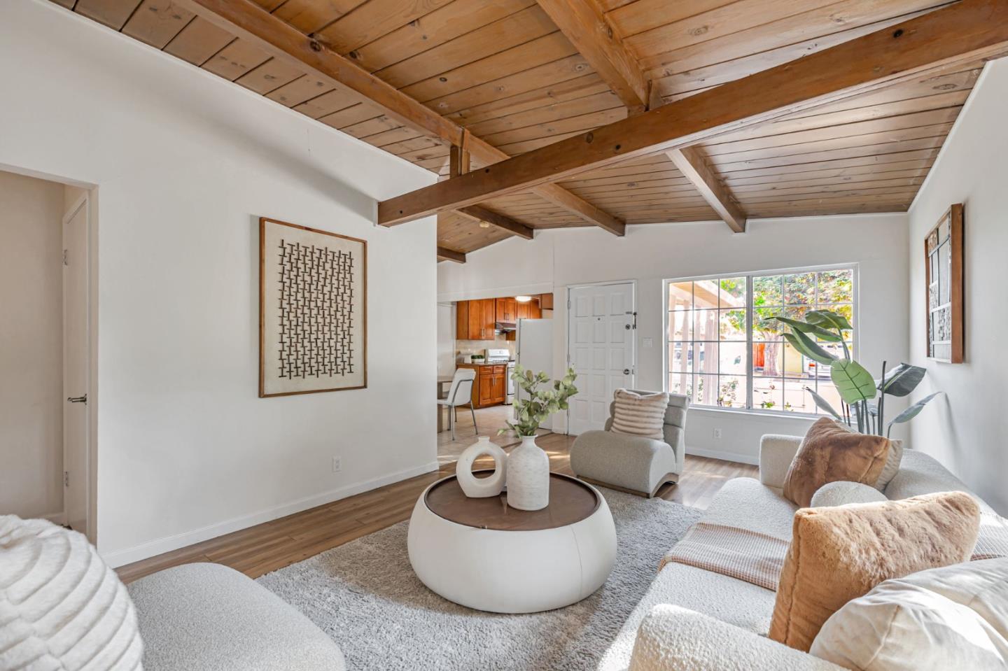 Detail Gallery Image 3 of 16 For 1501 Canton Dr, Milpitas,  CA 95035 - 4 Beds | 2 Baths