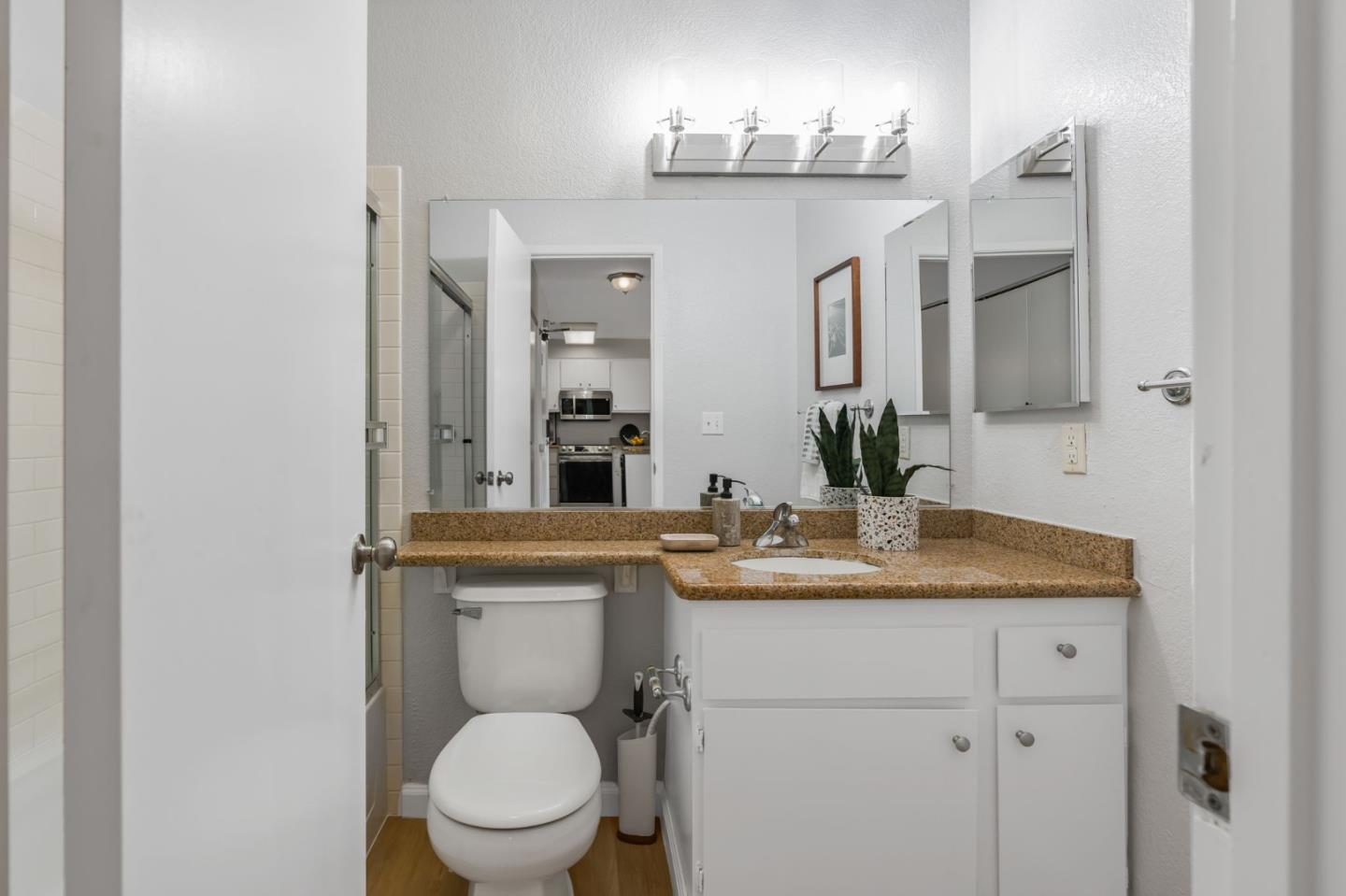 Detail Gallery Image 18 of 33 For 39199 Guardino Dr #371,  Fremont,  CA 94538 - 1 Beds | 1 Baths