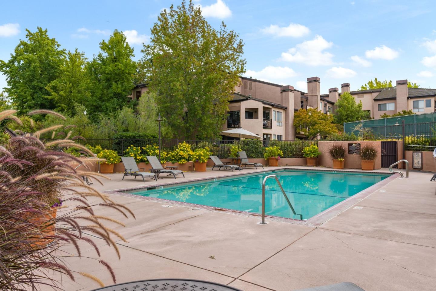 Detail Gallery Image 30 of 33 For 39199 Guardino Dr #371,  Fremont,  CA 94538 - 1 Beds | 1 Baths