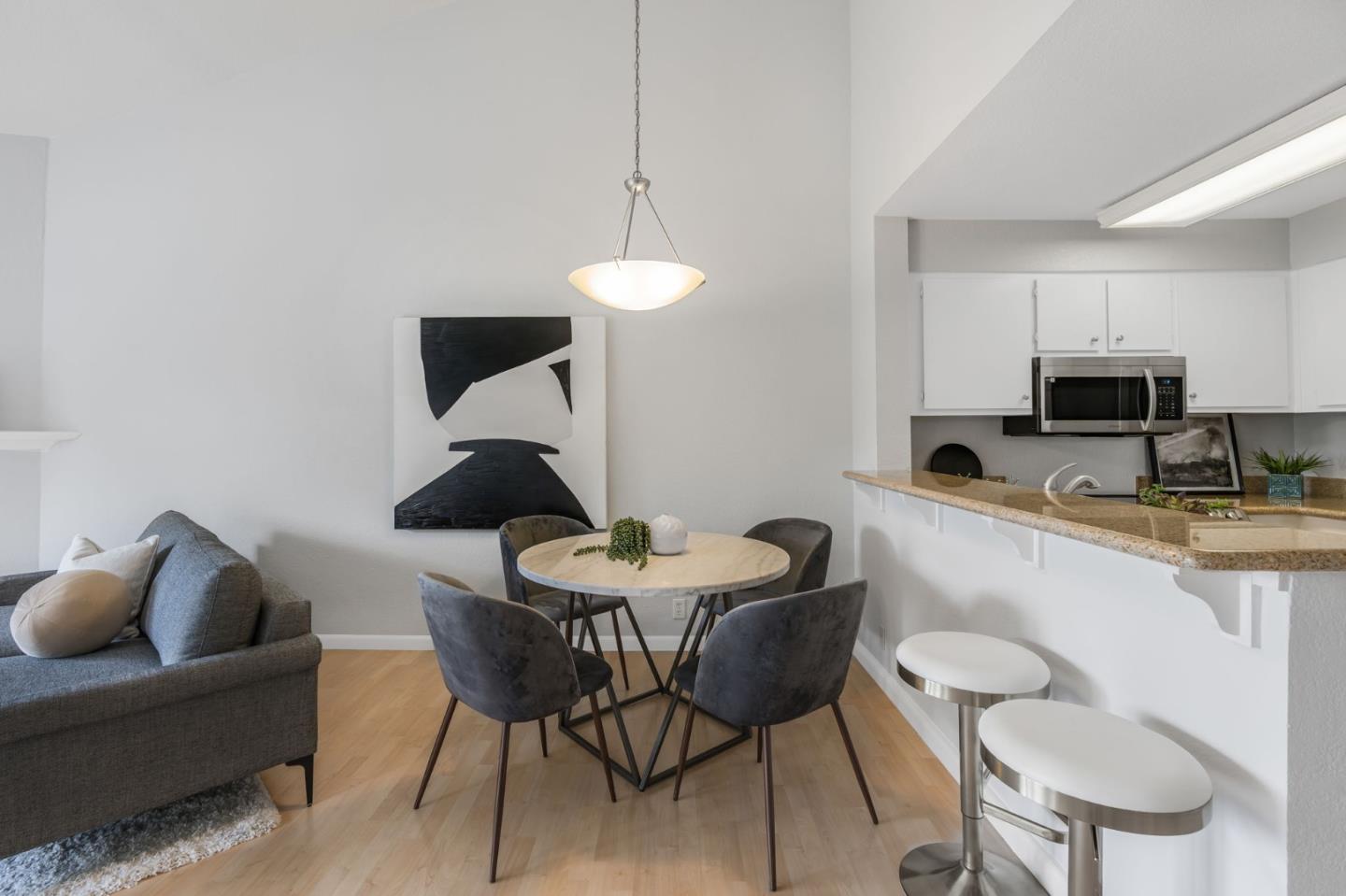 Detail Gallery Image 6 of 33 For 39199 Guardino Dr #371,  Fremont,  CA 94538 - 1 Beds | 1 Baths