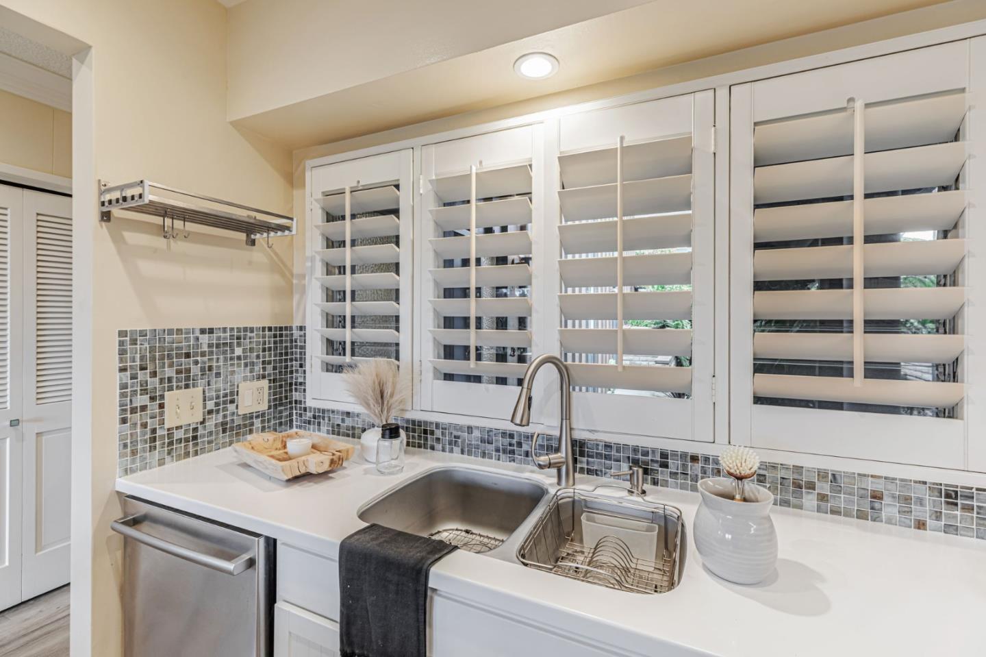 Detail Gallery Image 22 of 49 For 31 Del Mesa Carmel, Carmel,  CA 93923 - 2 Beds | 2 Baths