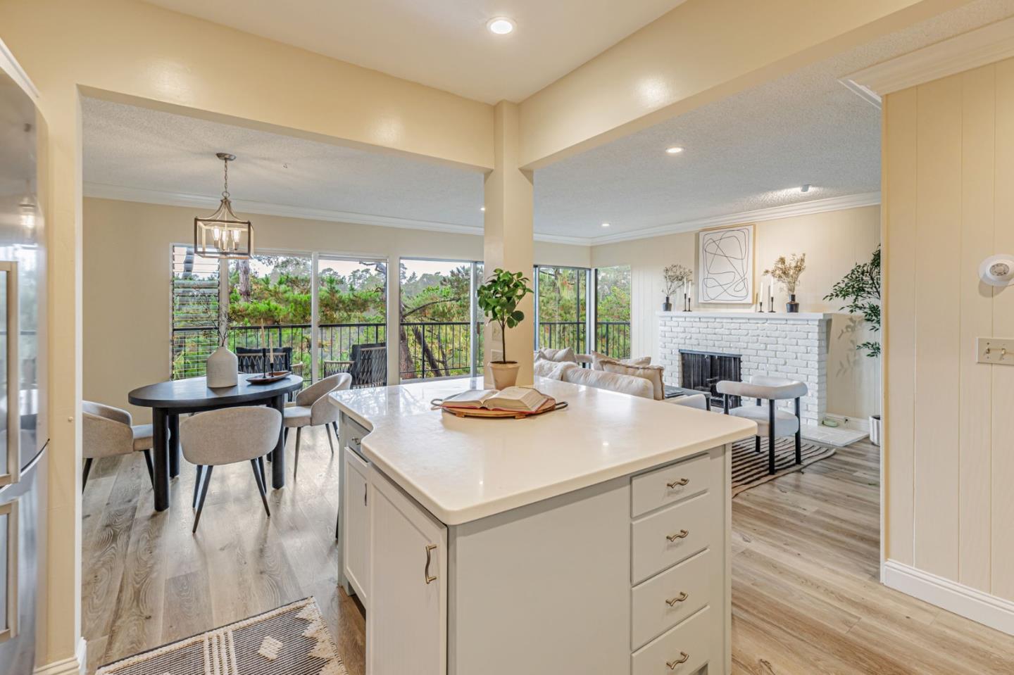 Detail Gallery Image 23 of 49 For 31 Del Mesa Carmel, Carmel,  CA 93923 - 2 Beds | 2 Baths