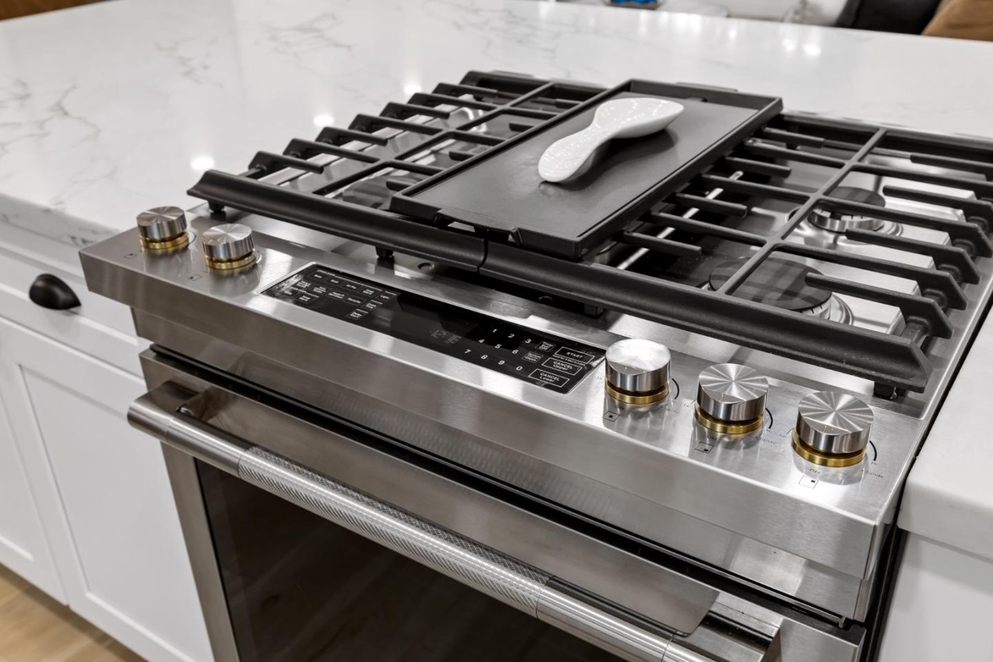 Detail Gallery Image 22 of 58 For 2040 Marsala Cir, Monterey,  CA 93940 - 3 Beds | 2 Baths