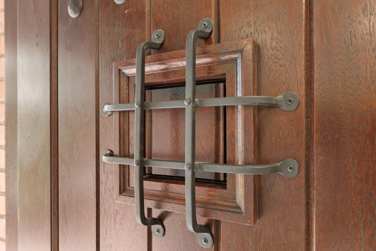 Detail Gallery Image 5 of 58 For 2040 Marsala Cir, Monterey,  CA 93940 - 3 Beds | 2 Baths