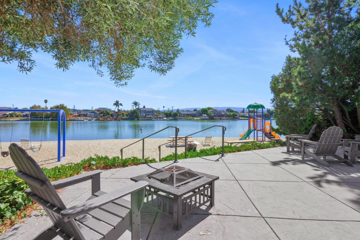 Detail Gallery Image 30 of 66 For 425 Anchor Rd #317,  San Mateo,  CA 94404 - 3 Beds | 2 Baths