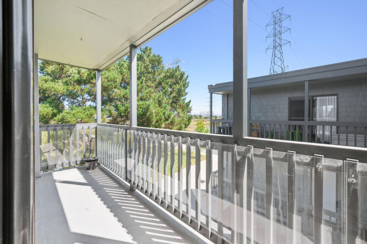 Detail Gallery Image 33 of 66 For 425 Anchor Rd #317,  San Mateo,  CA 94404 - 3 Beds | 2 Baths