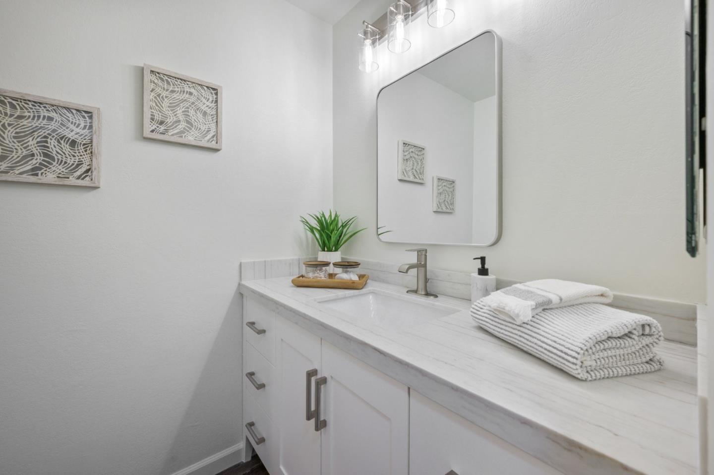 Detail Gallery Image 45 of 66 For 425 Anchor Rd #317,  San Mateo,  CA 94404 - 3 Beds | 2 Baths