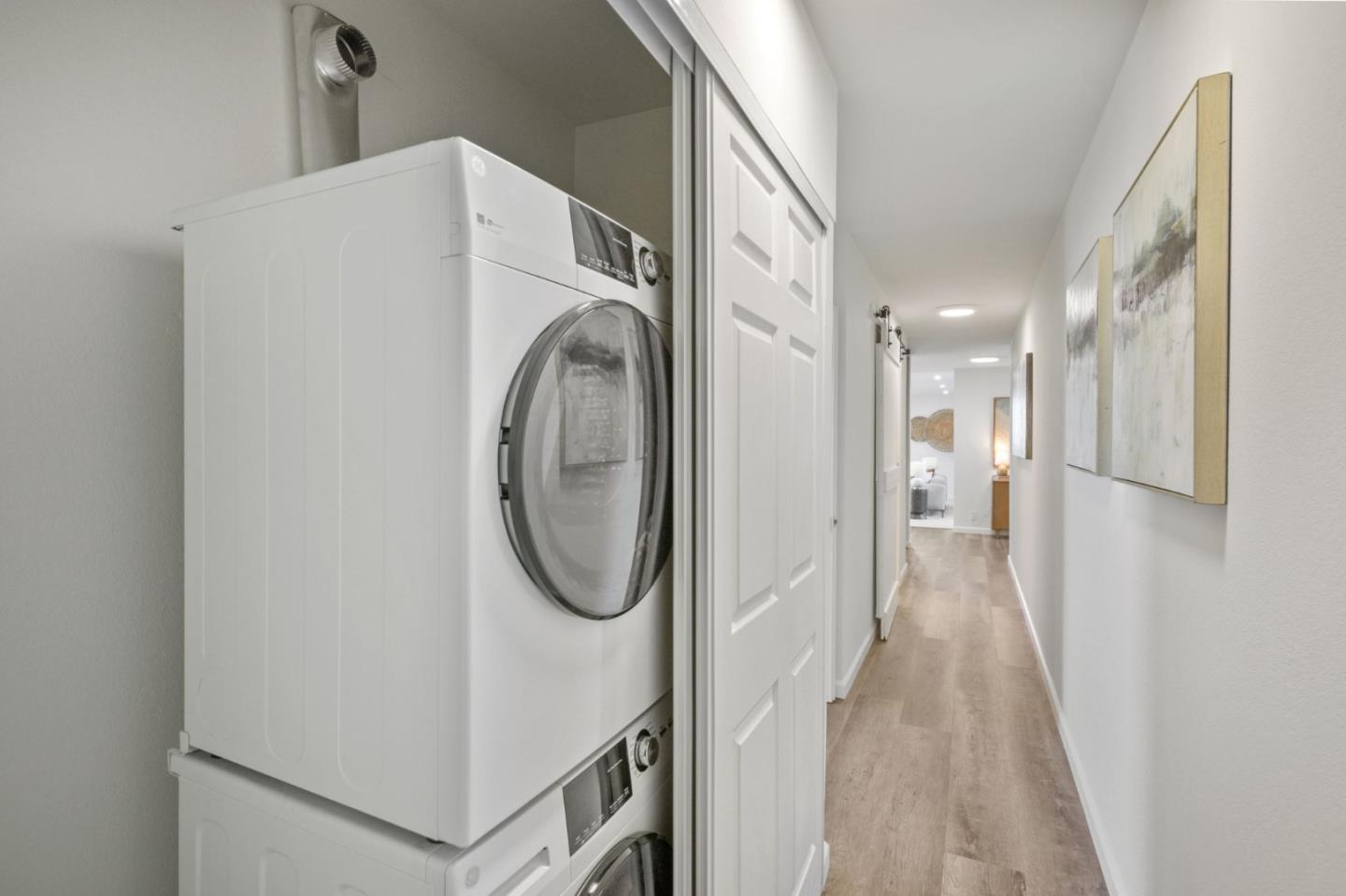 Detail Gallery Image 8 of 66 For 425 Anchor Rd #317,  San Mateo,  CA 94404 - 3 Beds | 2 Baths