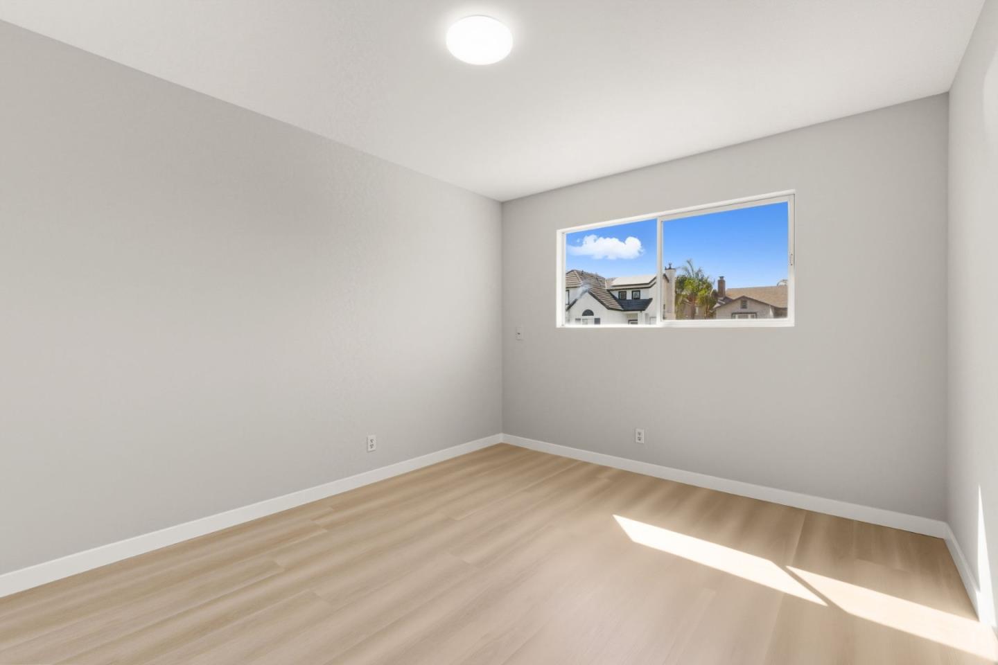 Detail Gallery Image 28 of 45 For 190 Ronan Ave, Gilroy,  CA 95020 - 4 Beds | 2 Baths