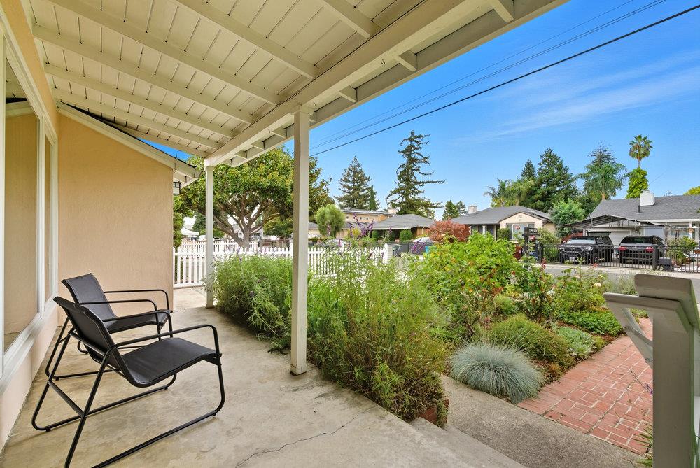 Detail Gallery Image 25 of 29 For 811 10th Ave, Redwood City,  CA 94063 - 2 Beds | 2 Baths