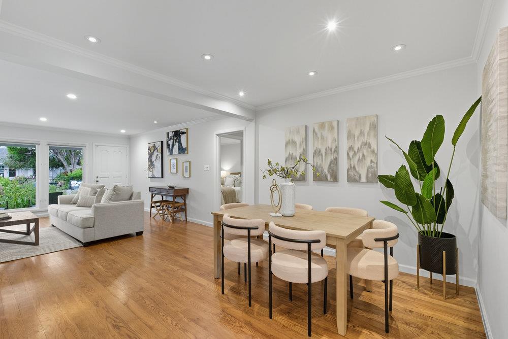 Detail Gallery Image 3 of 29 For 811 10th Ave, Redwood City,  CA 94063 - 2 Beds | 2 Baths