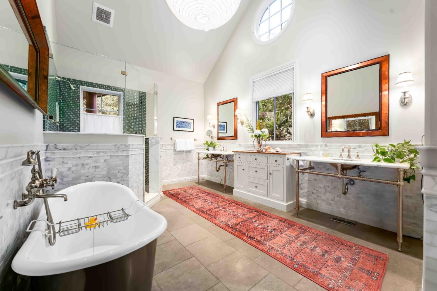 Detail Gallery Image 17 of 44 For 160 Phillip Rd, Woodside,  CA 94062 - 5 Beds | 5/1 Baths