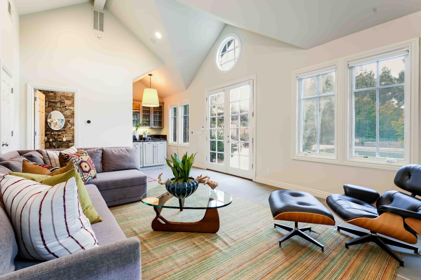 Detail Gallery Image 40 of 44 For 160 Phillip Rd, Woodside,  CA 94062 - 5 Beds | 5/1 Baths